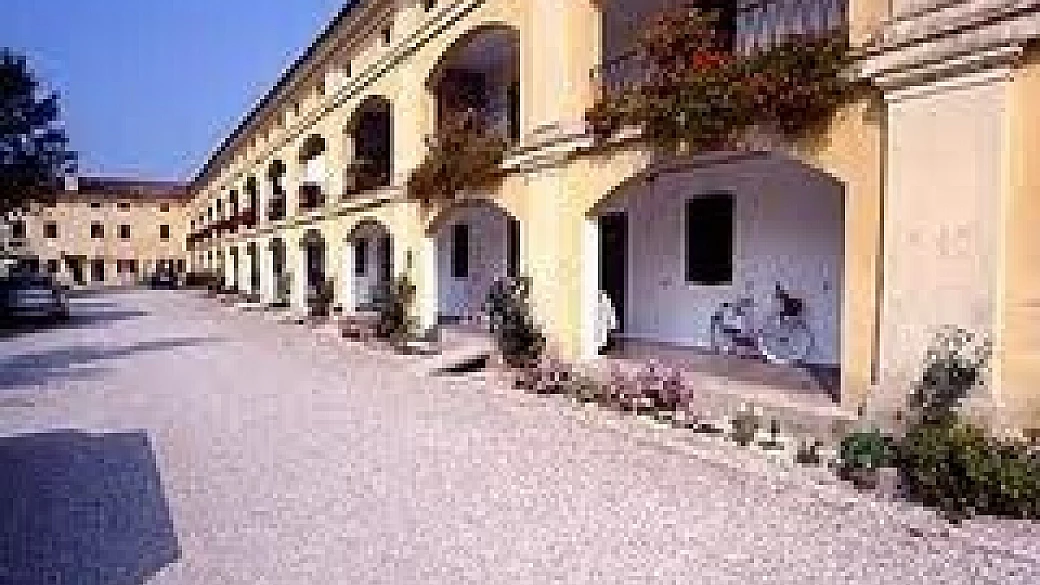 caorle, itinerari in bicicletta tra storia e natura