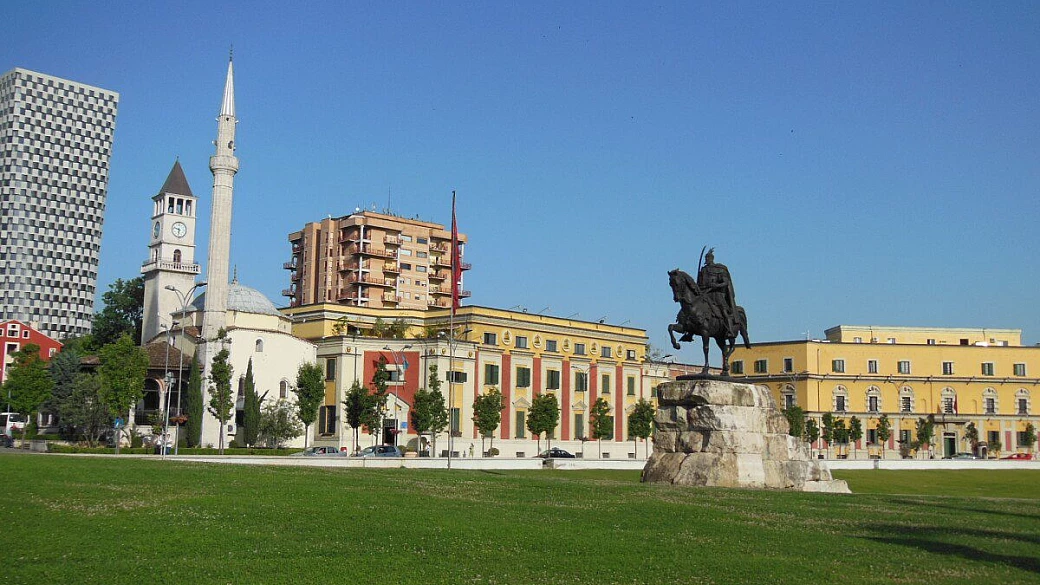 tirana e dintorni