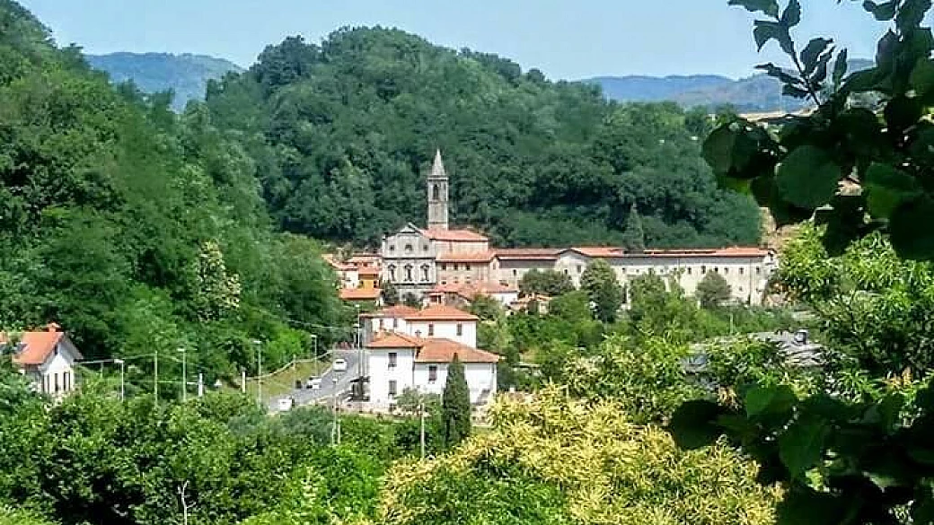 gita nel borgo di pontremoli