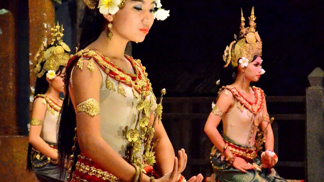 cambogia in tre giorni: siem reap, angkor wat e il villaggio galleggiante sul lago tonle sap