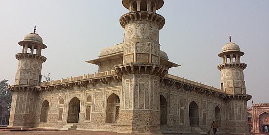 Mausoleo di Etimad ud Daula
