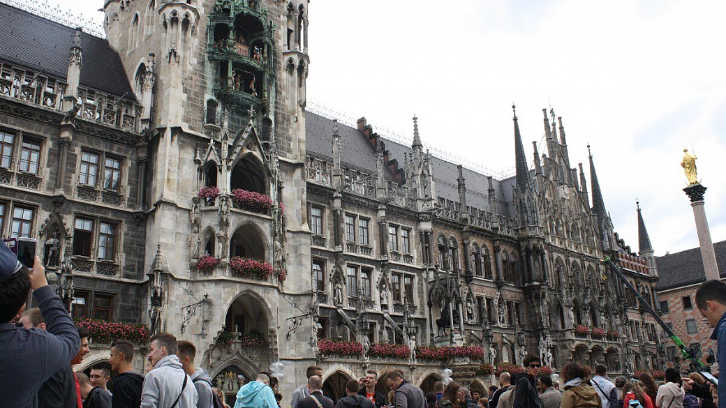 in auto da avellino a monaco di baviera passando per svizzera, liechtenstein e austria