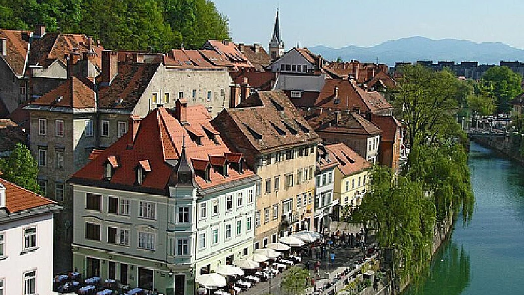 abbuffata di slovenia