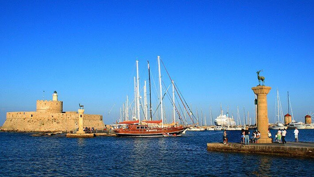 in giro tra le isole greche