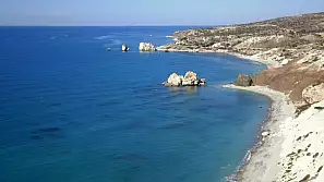 a cipro per un anticipo di primavera tra mare e cultura