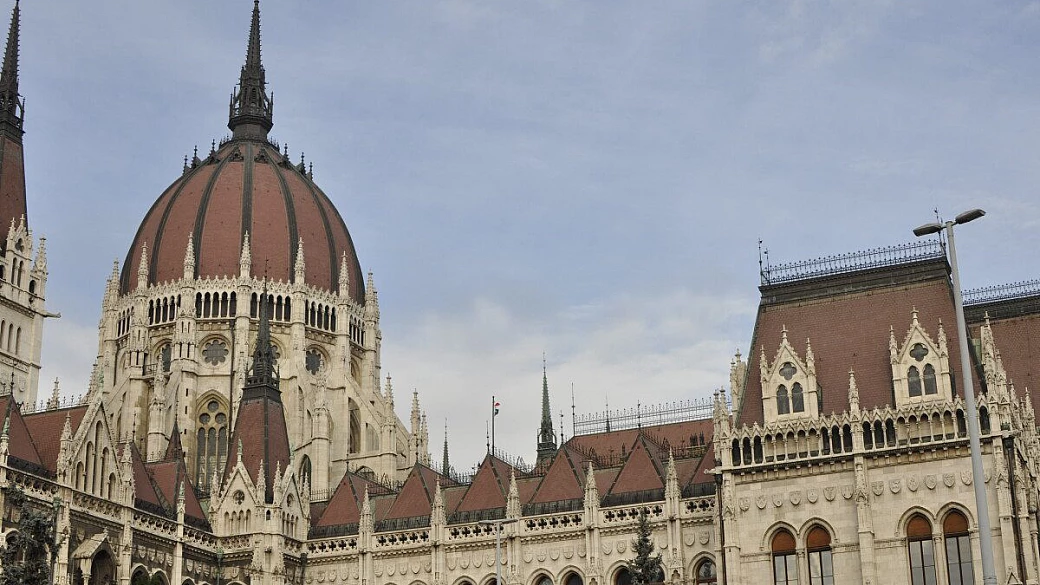 capodanno a budapest tra paprika, terme e shopping