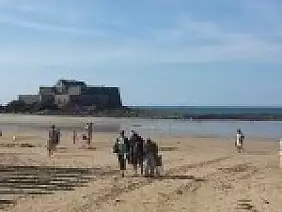 disneyland-paris-uqs5z