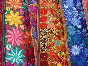 ecuador-cuenca-quito-panorama-2u3b7