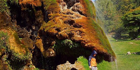 la grotta-cascata del labante