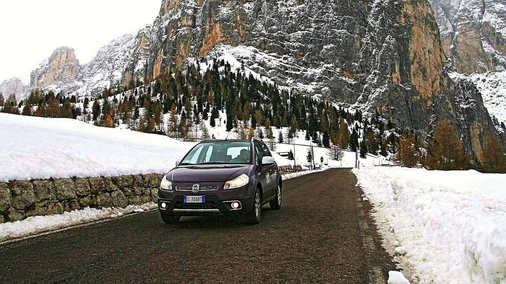 on the road sulle dolomiti