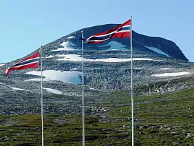 fiordi-norvegesi-wwx4k