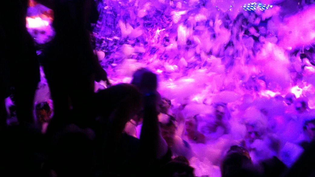 ibiza, tramonto da applausi