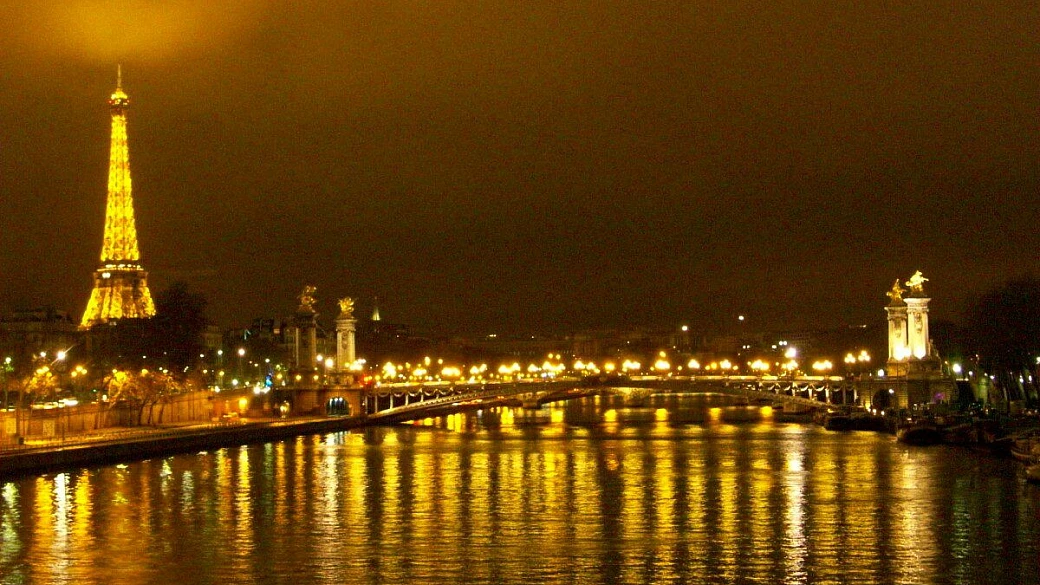 una romantica settimana a parigi