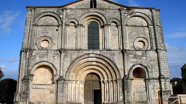 le chiese romaniche francesi del poitou charente