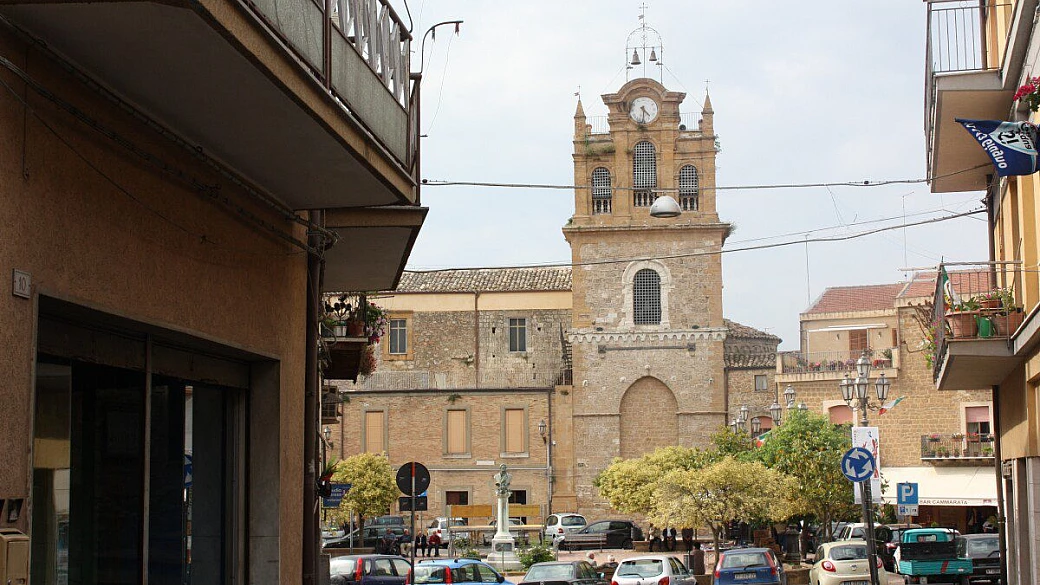 ponte del 2 giugno a gela e dintorni