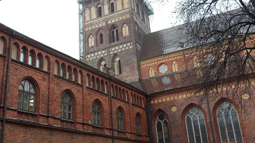 riga: bisogna guardare in alto