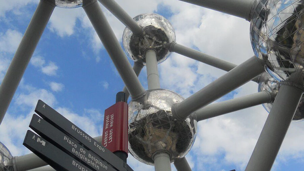 fuga dagli esami a bruxelles