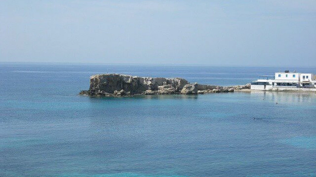 on the road a karpathos