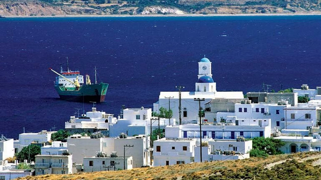 punta la bussola verso l'egeo!