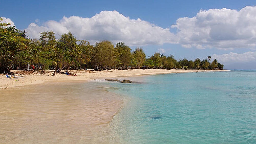 un caldo marzo in guadalupa
