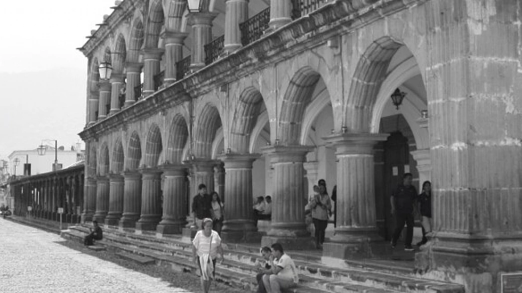 il paese degli uomini che vivono tre volte