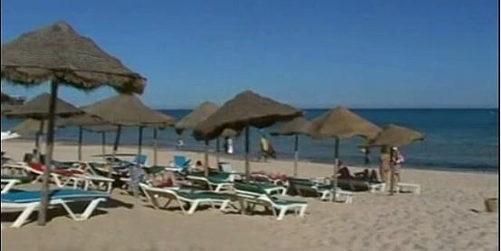 TUNISIA, una spiaggia di Hammamet