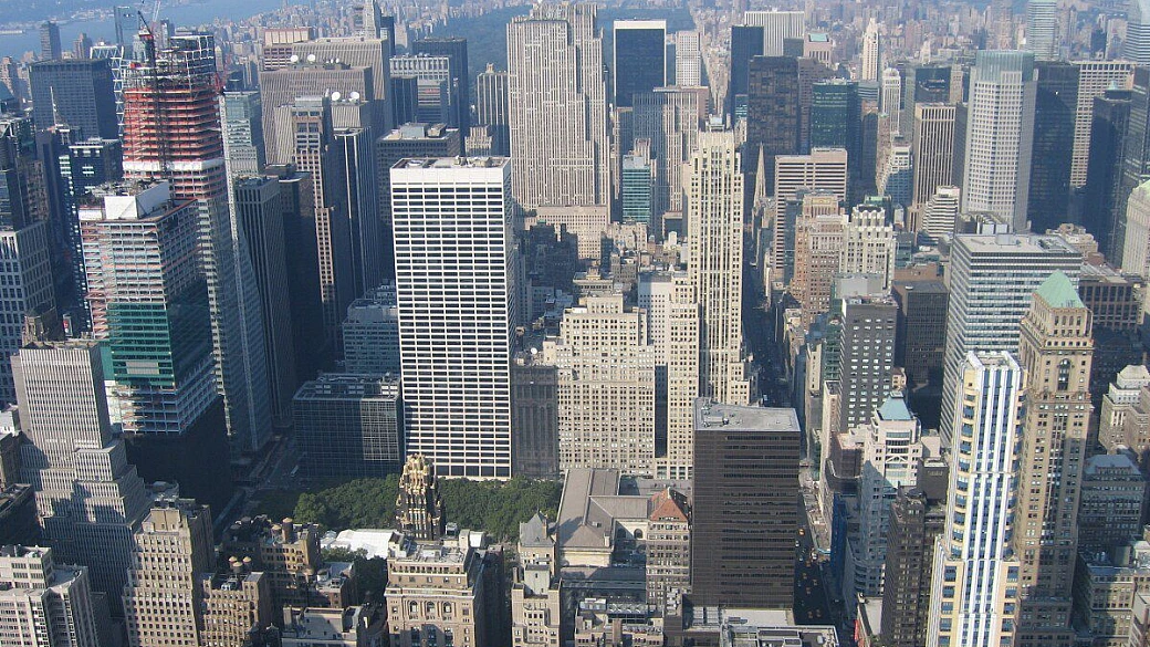 le luci di new york e.... le orme di john wayne