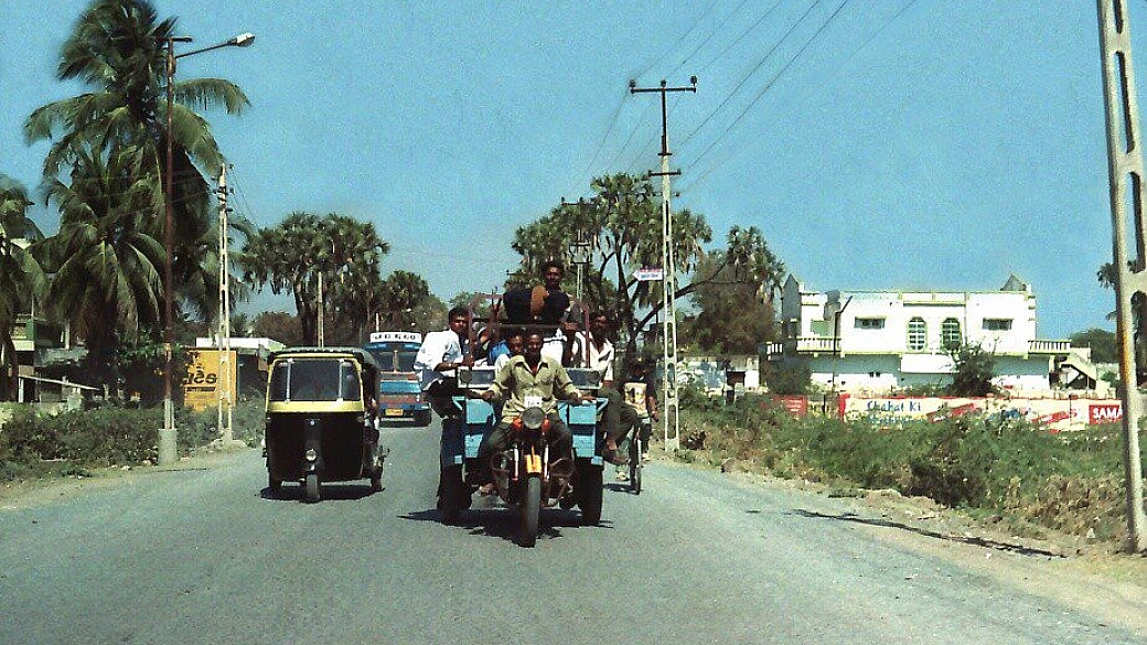 il mare a diu e poi verso mumbai