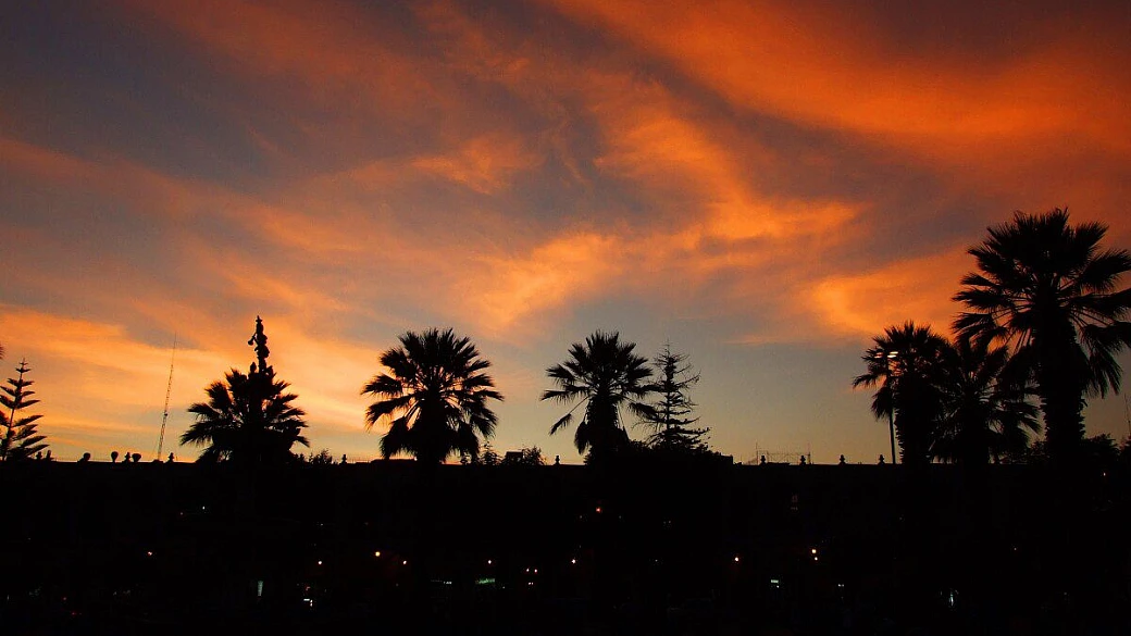 l'india non ti cambia... ma ti toglie la sabbia dagli occhi...