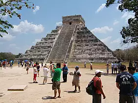 isla-mujeres-mare-fesj7