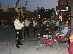 isla-mujeres-mare-s21vu