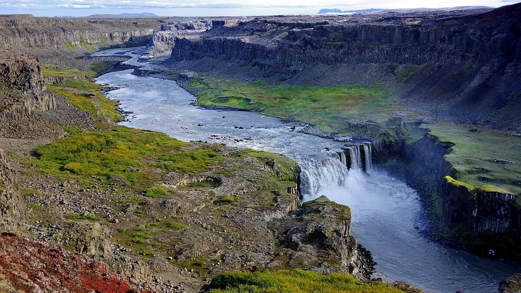 islanda: viaggio a cavallo di due continenti