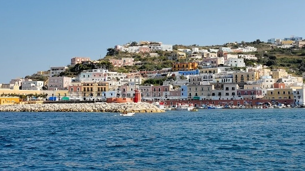 alle pontine per visitare ponza