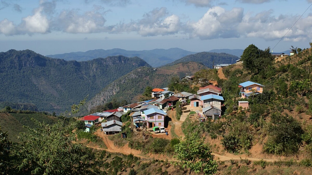 il myanmar attraverso i cinque sensi