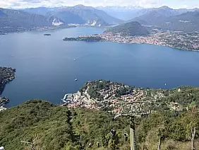 lago-maggiore-8f9bw