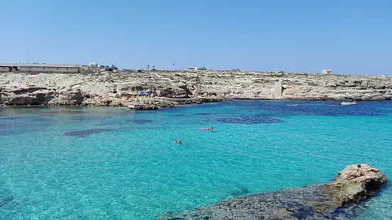 relax a lampedusa