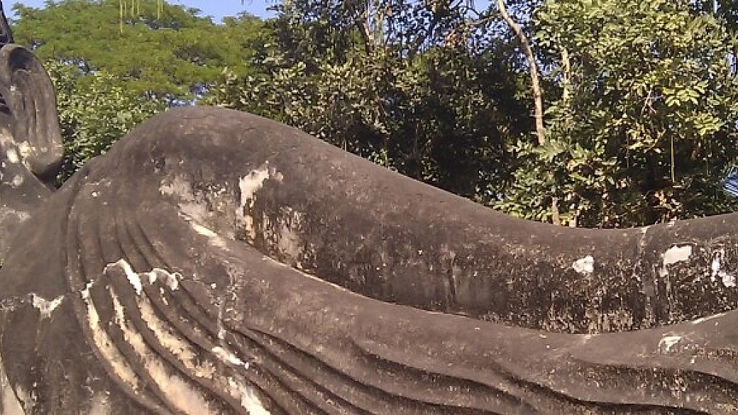 laos, stella cometa d'oriente