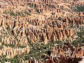 las-vegas-themepark-qr6u5