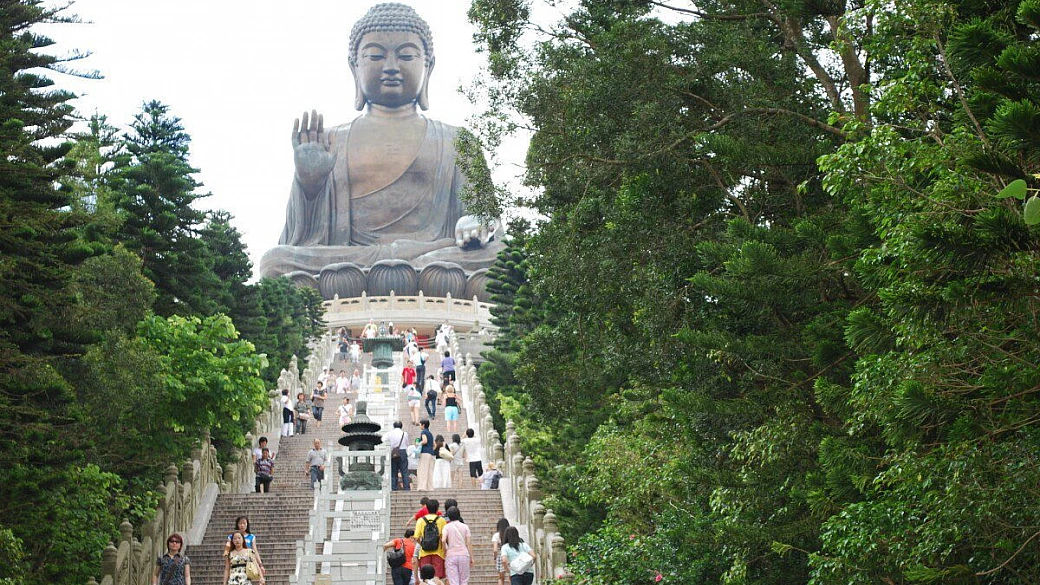 a sud delle nuvole e della neve