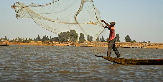 pescatore sul niger