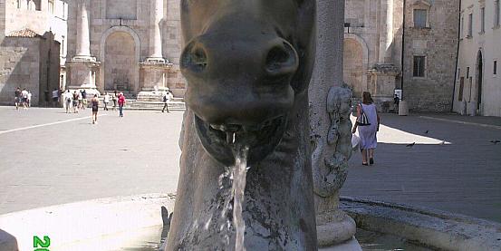 fontana ascoli piceno
