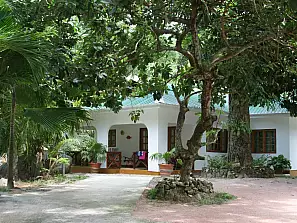 guest house ad anse possession