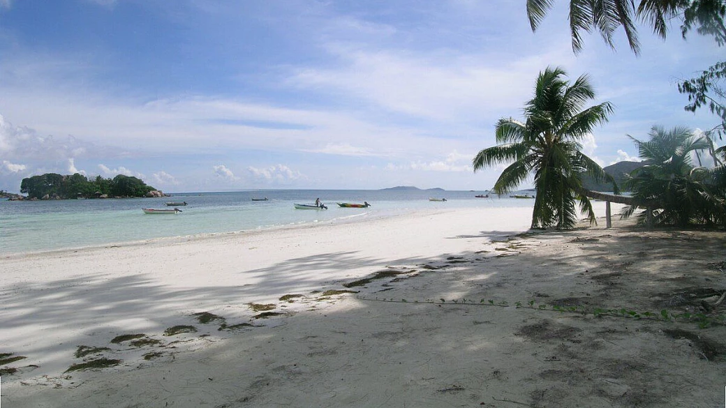 seychelles no frills