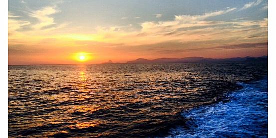 tramonto riparatorio sul traghetto da ibiza a formentera 2