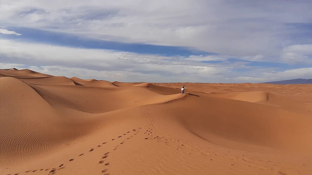 proviamo insieme traversata del deserto marocchino a piedi e in carrozzina