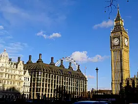 mercatini-di-natale-n6ezh