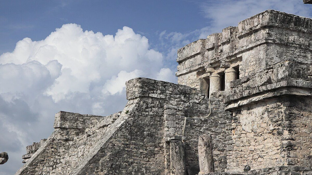 yucatan: caribe e magia maya