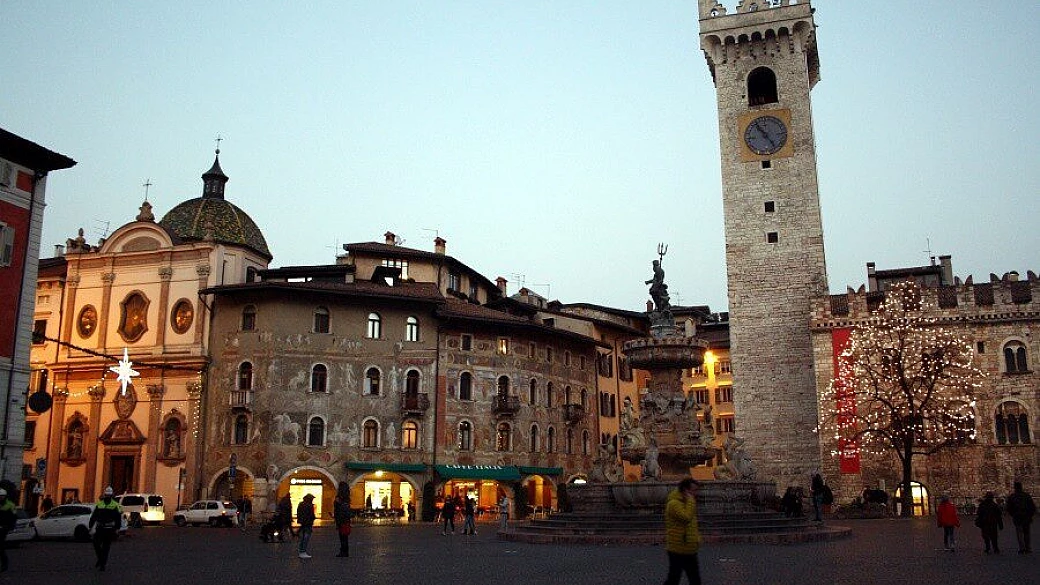 mercatini e castelli: la magia del trentino