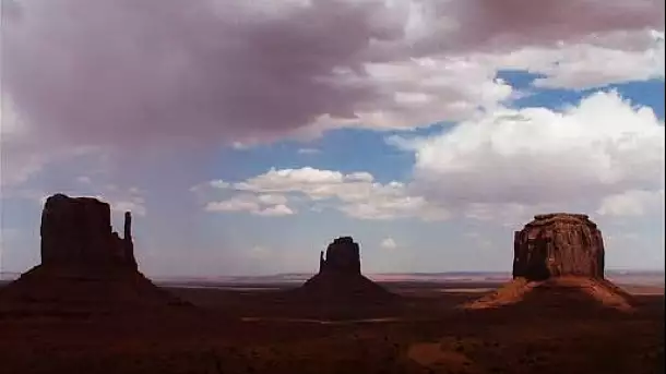 monument valley in 15 secondi