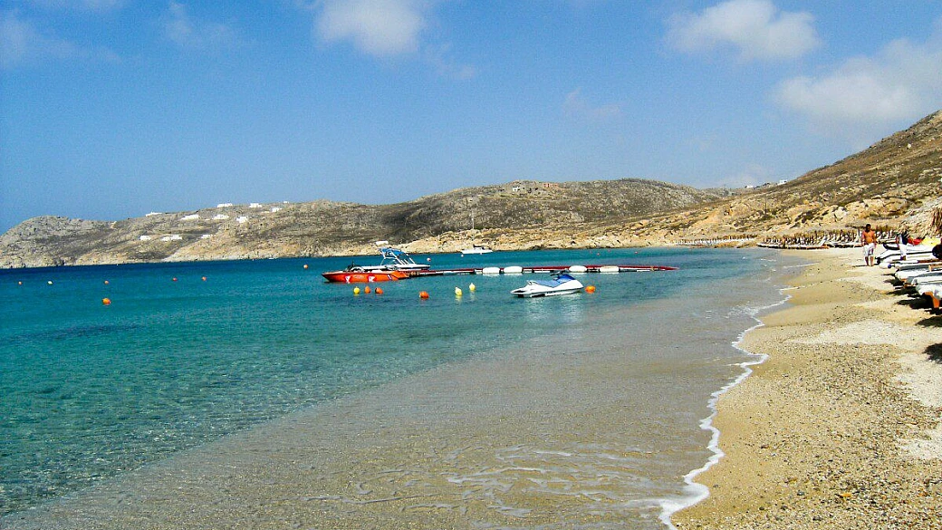 a mykonos con la famiglia